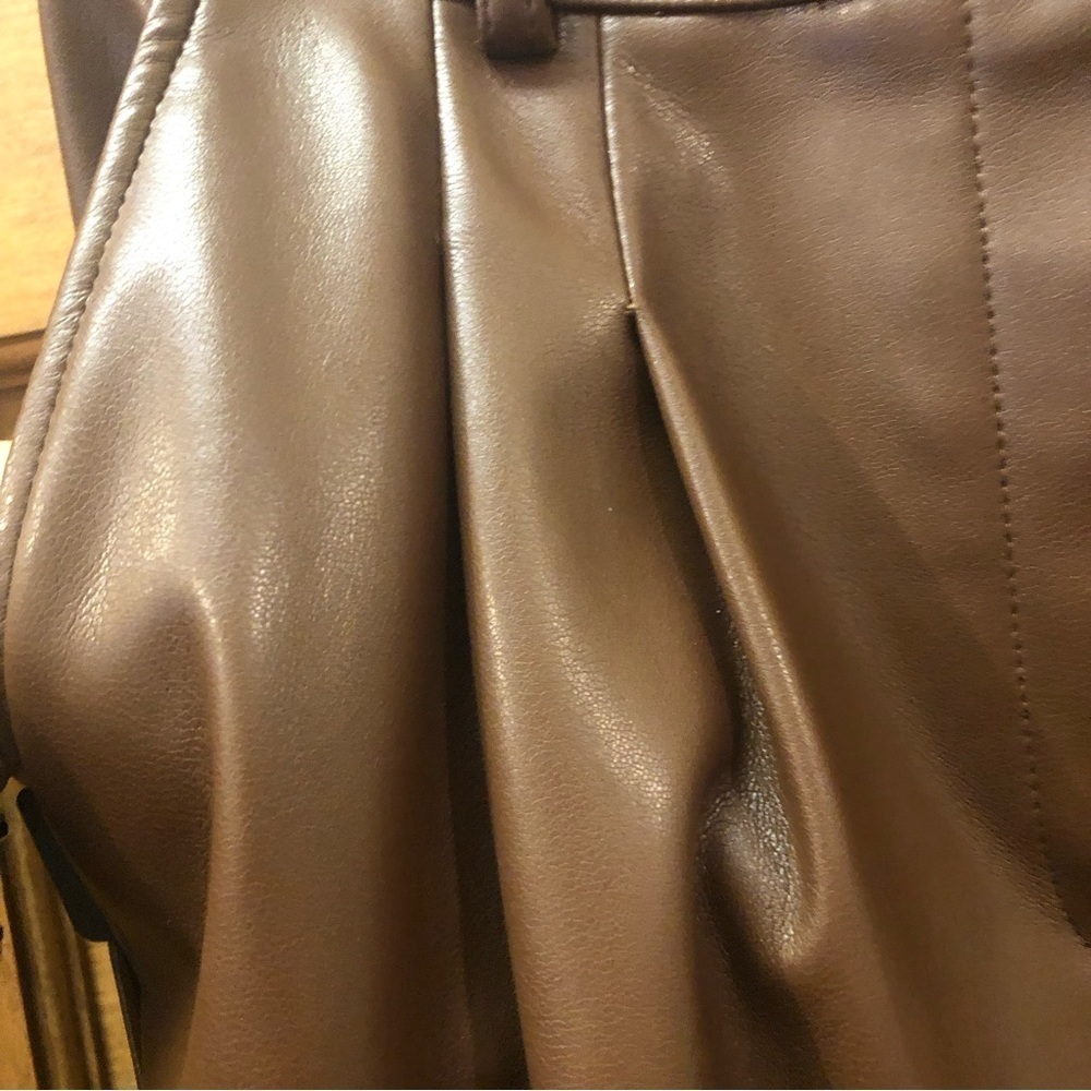 BAR III/ Sophia Richie/ NWT/ Brown Faux Leather pants/Size 6 - Picture 5 of 11